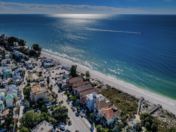 Treasure Island 6 Bedroom Home Pool & Views